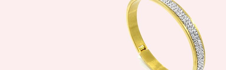 Jewelry Sets Online for Women post thumbnail image